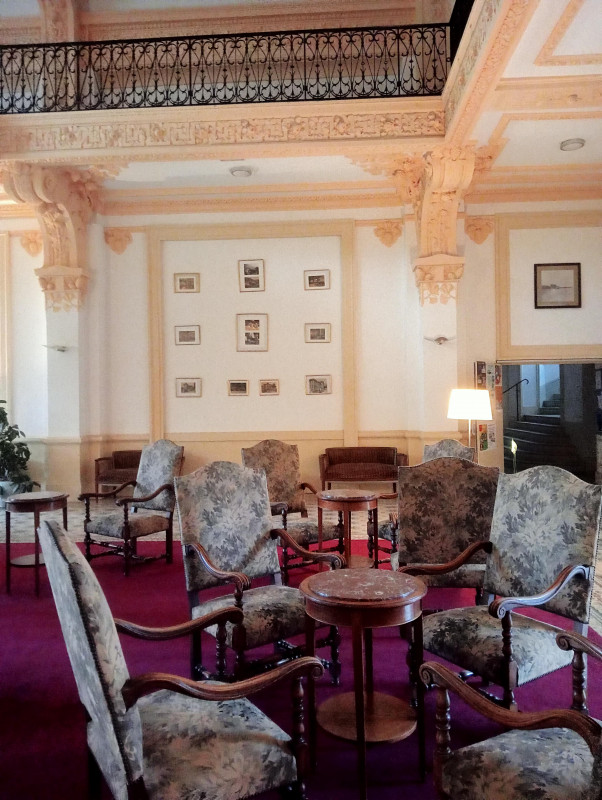 Hall d'entrée de la résidence Hall d'entrée de la résidence