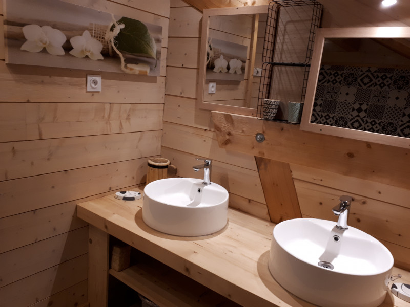 Salle de bain étage - © Propriétaires Salle de bain étage