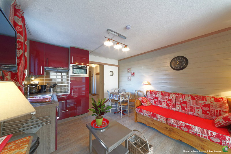 silene_bd_892privilege.jpg silene_bd_892privilege.jpg