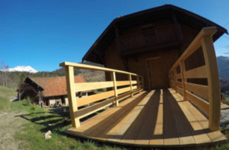 la Passerelle - © gîte sous les Trois Pics la Passerelle