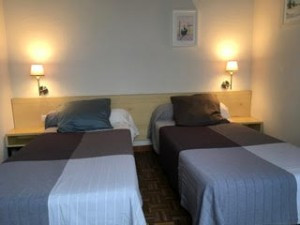 scisthugonrdc_jpg5_5070.jpg scisthugonrdc_jpg5_5070.jpg