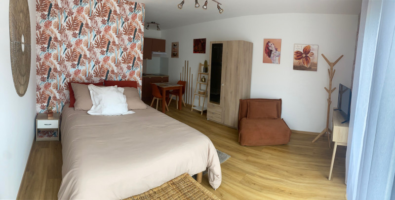 Pièce à vire - Studio La Felicità Pièce à vire - Studio La Felicità