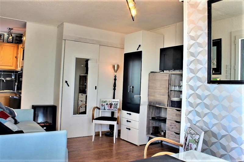 deronephoto_12.jpg deronephoto_12.jpg