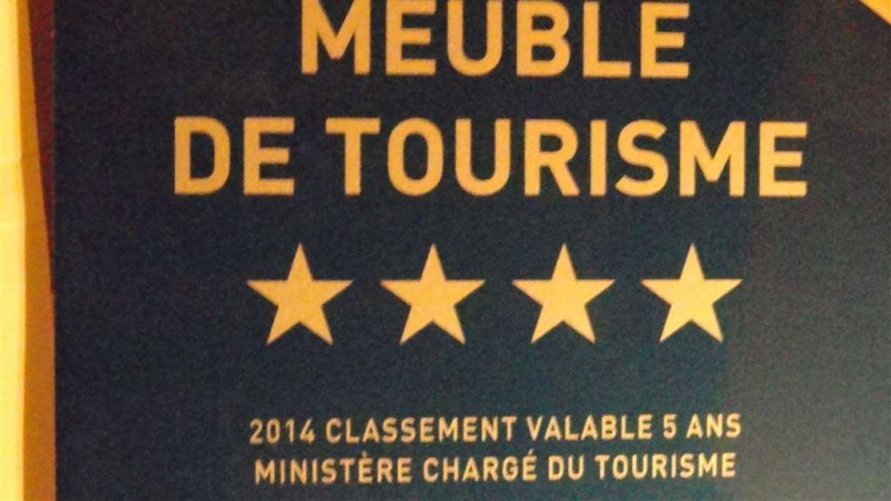 Classement Préfectoral 2014 du gite : 4 Etoiles Et 2015 : Classement gite de Charme - © Gîtes de France Classement Préfectoral 2014 du gite : 4 Etoiles Et 2015 : Classement gite de Charme